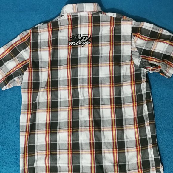 Harley Davidson Performance Shirt - Picture 3 of 9
